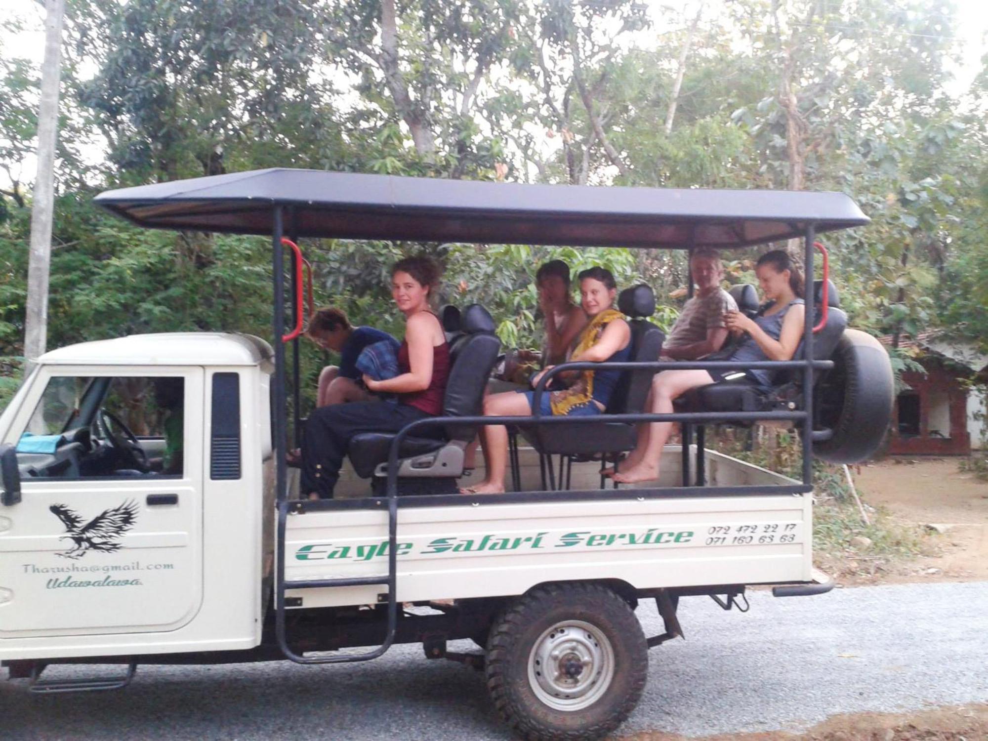 Paramount Safari Cottage Udawalawe Esterno foto
